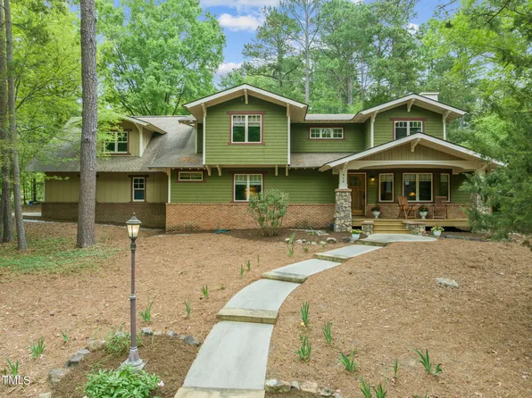 419 Overland Dr, Chapel Hill, NC 27517