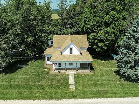 4th image of 1103 S County Road 500 W
