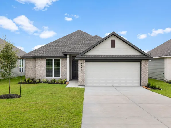 511 Shoreview Dr, Conroe, TX 77303