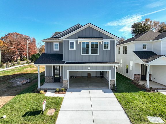 2nd image of 914 Watercourse Ct Lot 6