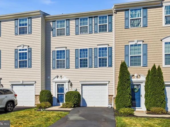175 Tulip Ln, Gilbertsville, PA 19525