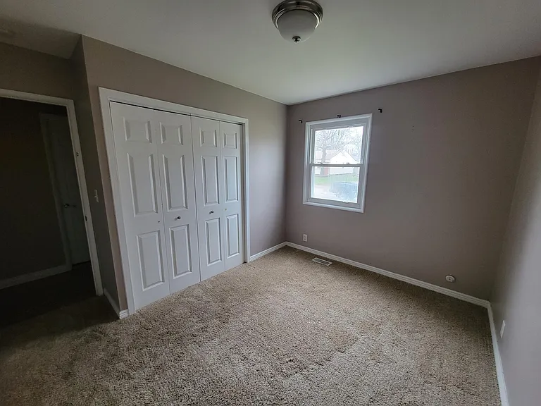 5021 Blackford Dr W — Photo 10