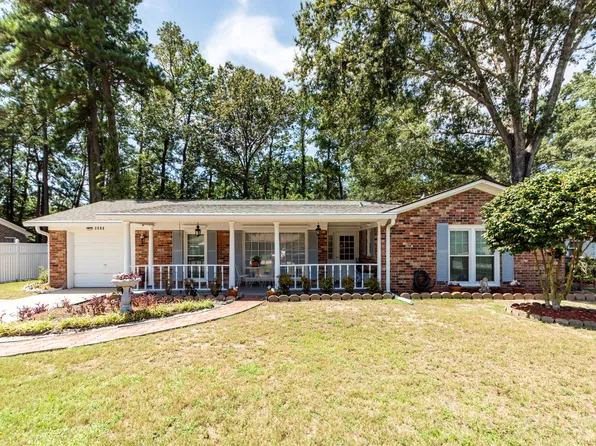 8425 Deerwood Dr, Charleston, SC 29406