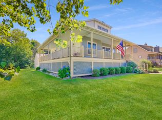 443 Summer Grove Dr, Douglas, MI 49406