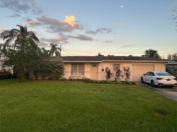 7361 17th St N, Saint Petersburg, FL 33702