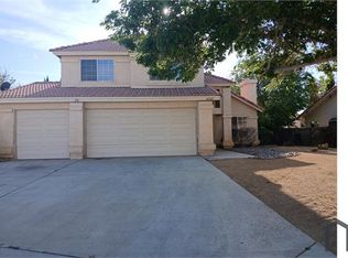 43921 Gillan Ave, Lancaster, CA 93535