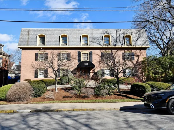 425 N Neville St APT 204, Pittsburgh, PA 15213