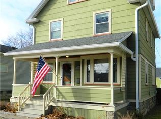 405 N Winton Rd, Rochester, NY 14610