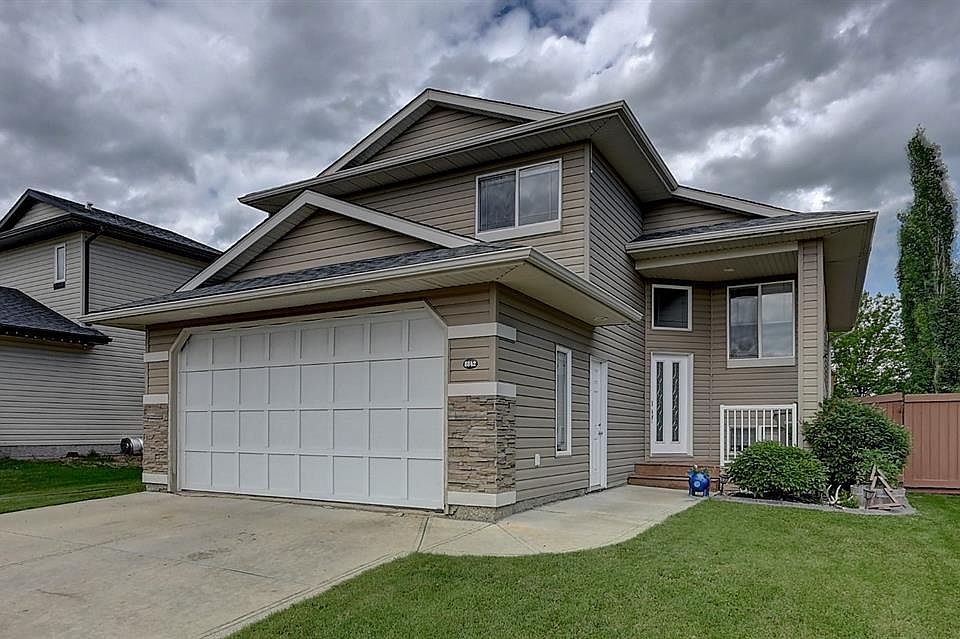1st image of 8842 S 115th Ave