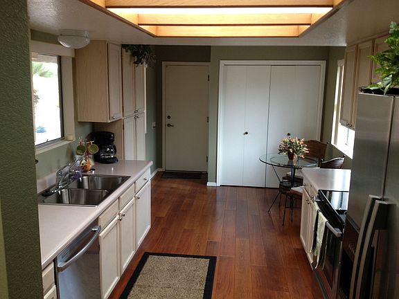 Kitchen 4by4 Skylight