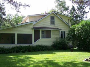 N9239 Southrange Rd, Ironwood, MI 49938