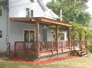 10686 Rowley Rd, Blue Mounds, WI 53517