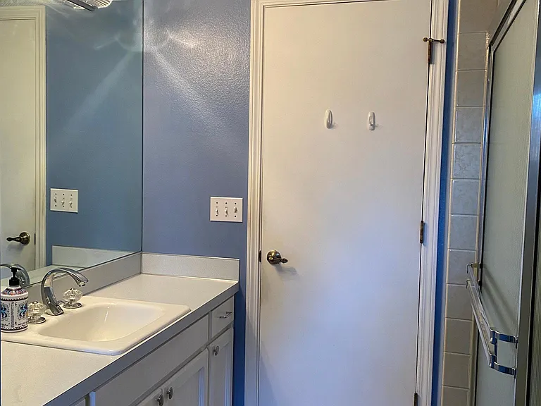 3144 NW Kent St — Photo 5