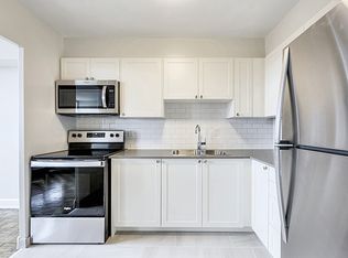 Lakewood Apartments I, Mississauga, ON L5E 1G3