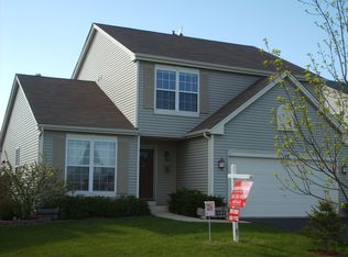 148 S Savannah Pkwy, Round Lake, IL 60073