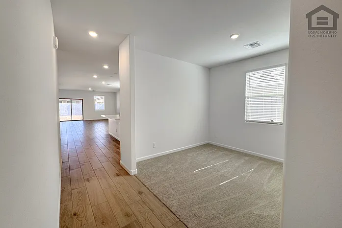 18236 W Via Del Sol — Photo 9