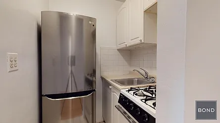 Rented by Bond New York