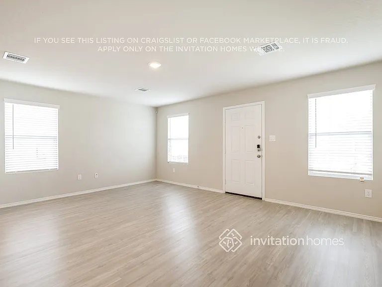 4223 Southton Lk — Photo 4