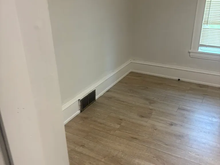 4219 Dupont Ave N #2 — Photo 11