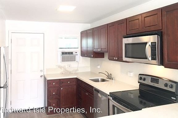 2nd image of 714 Kihapai Pl APT A1