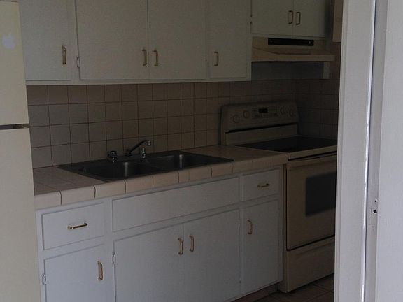 5th image of 1790 SE 23rd Ave