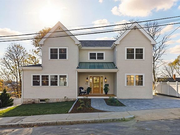 2nd image of 144 Quincy Ave