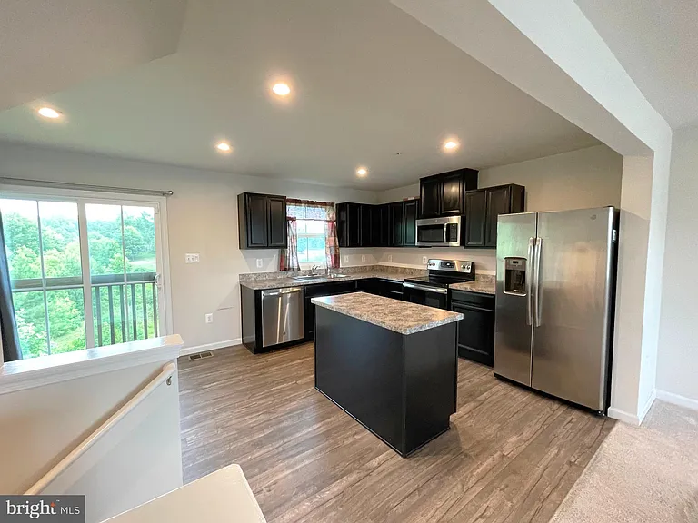 46350 Sandbar Ln #C — Photo 5