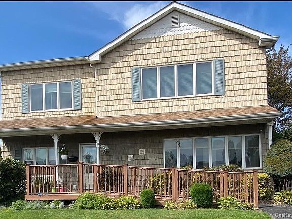 2nd image of 10 Normandy Dr