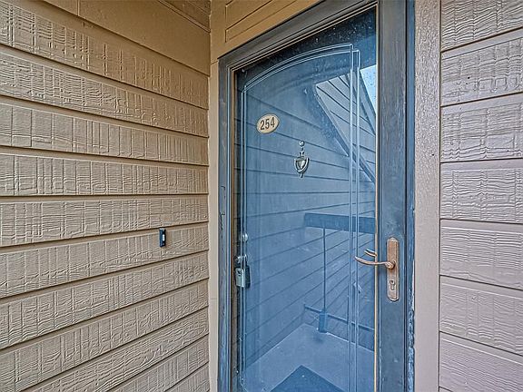 2nd image of 10051 Westpark Dr APT 254