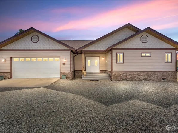 39 Long Drive, Pateros, WA 98846