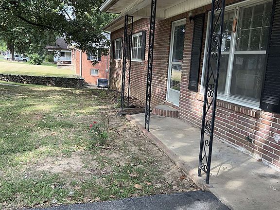 3rd image of 108 Wheatley Dr