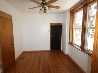 3002 W Diversey Ave #1R, Chicago, IL 60647