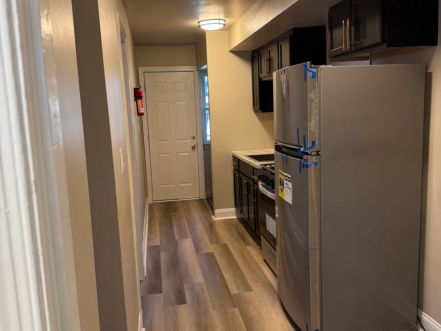1222 Simms Pl NE — Photo 2