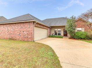 205 Pavilion St, Lafayette, LA 70507