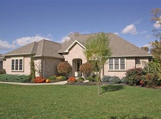 1118 Waynoka Dr, Lake Waynoka, OH 45171