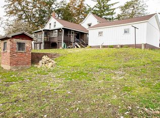 1355 23rd Ave N, Clinton, IA 52732