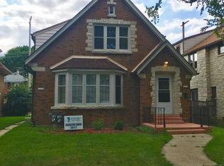 3277 N 45th St, Milwaukee, WI 53216
