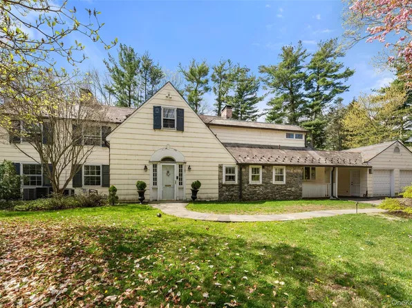 2 Richbell Road, Scarsdale, NY 10583