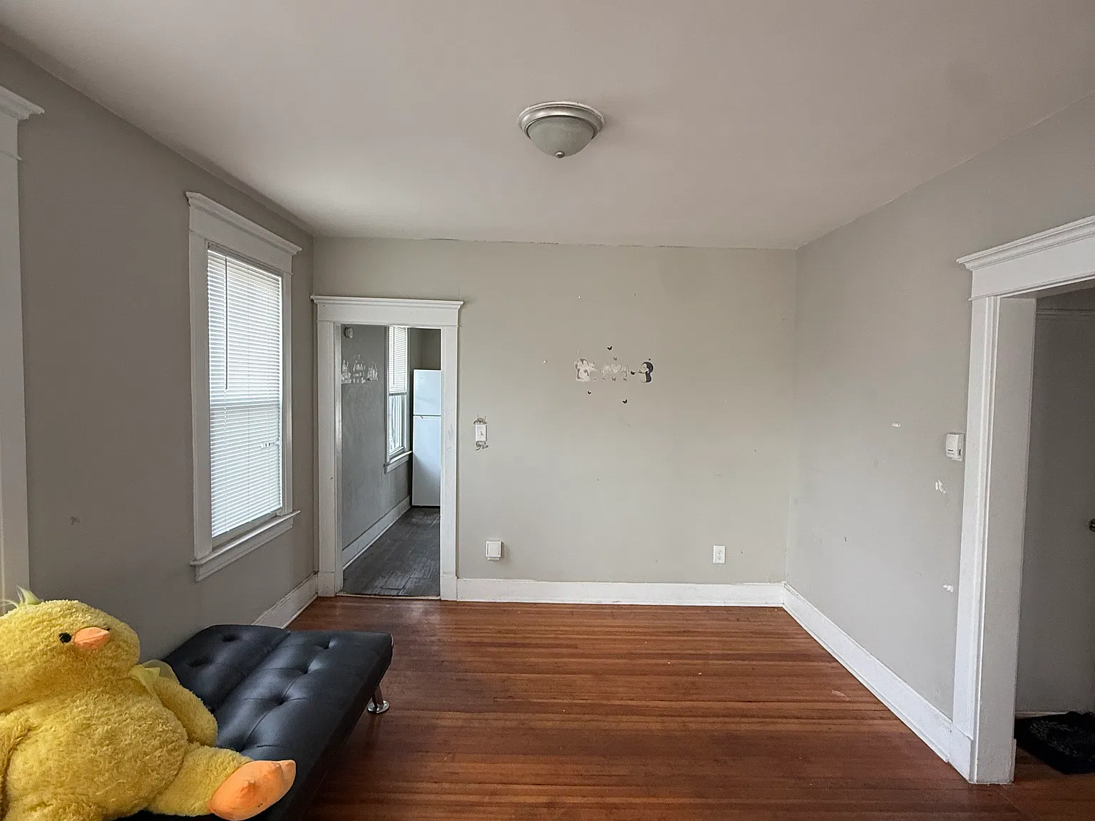 3 bed, $2,100 — Photo 3