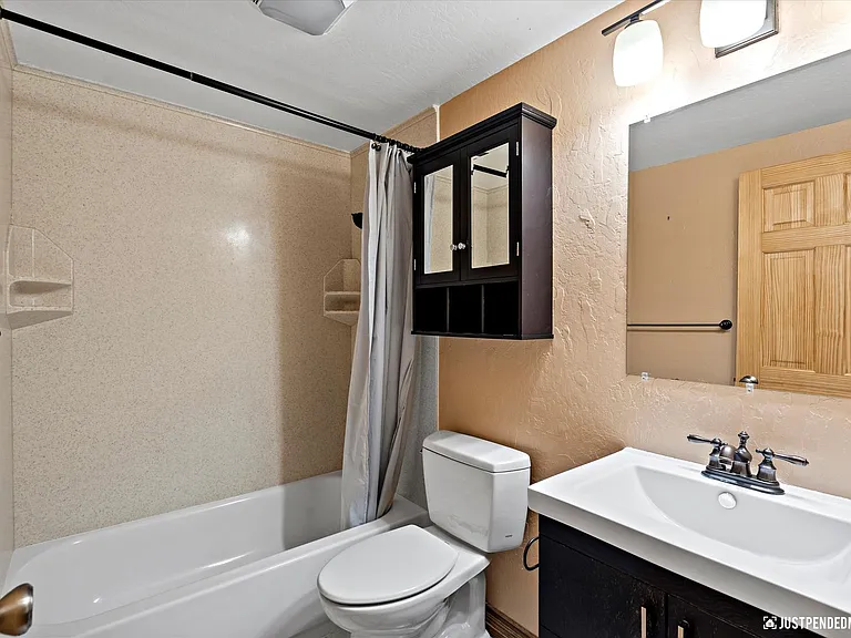 13020 Lupine Rd — Photo 34