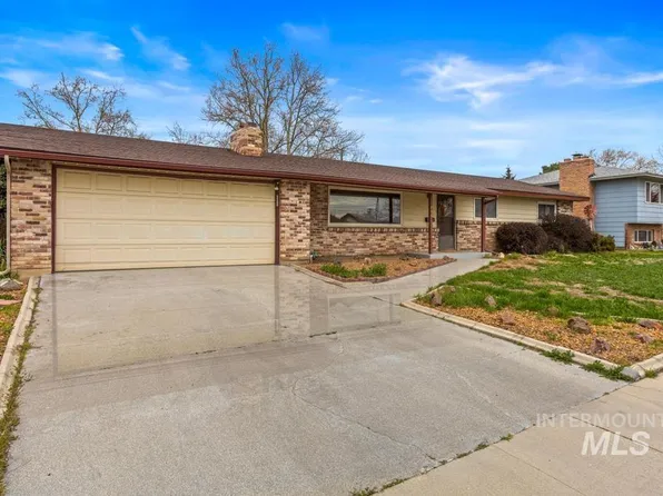 7304 W Cedarwood Dr, Boise, ID 83709