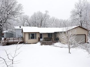 2840 Red Oak Ln, Monticello, MN 55362