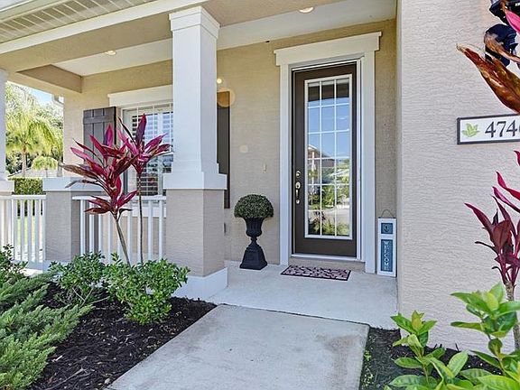 2nd image of 4746 Woodbrook Dr