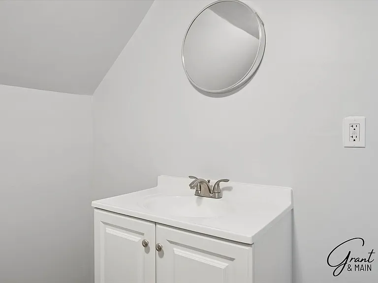 1613 Virginia Park — Photo 14