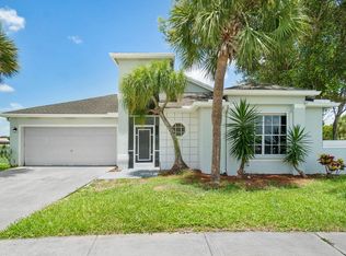 18851 La Costa Ln, Boca Raton, FL 33496