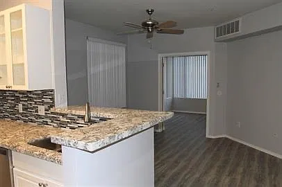 1701 E Colter Street, #289 - #289 — Photo 2