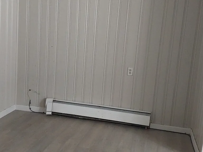 318 Wyoming Ave #2 — Photo 2