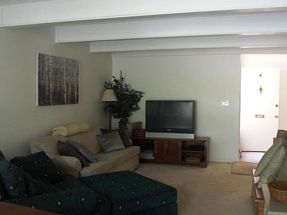 5th image of 169 Brandywine Dr #12