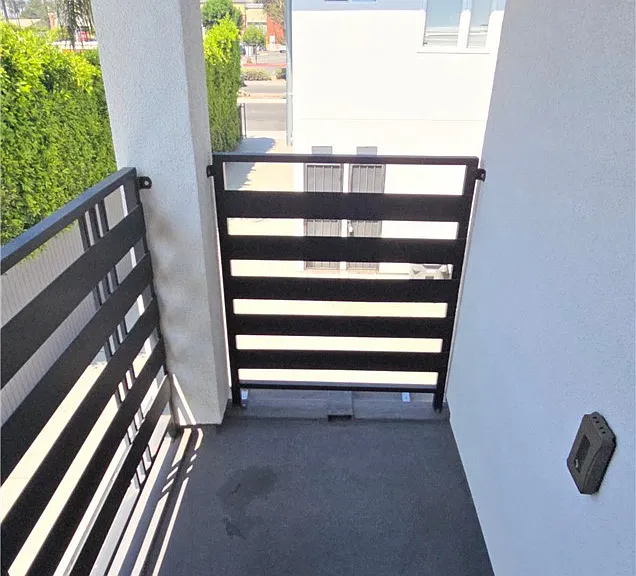 10824 Long Beach Blvd — Photo 18
