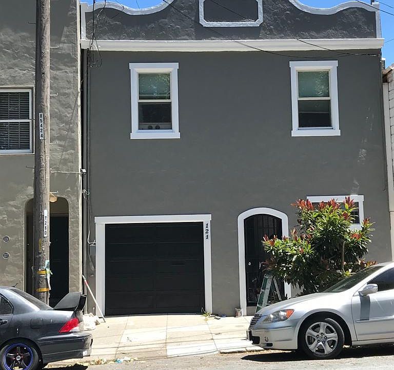 1st image of 121 Arkansas St